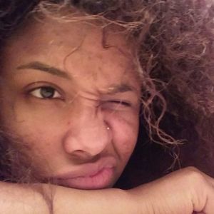 Meet your Posher, Raven